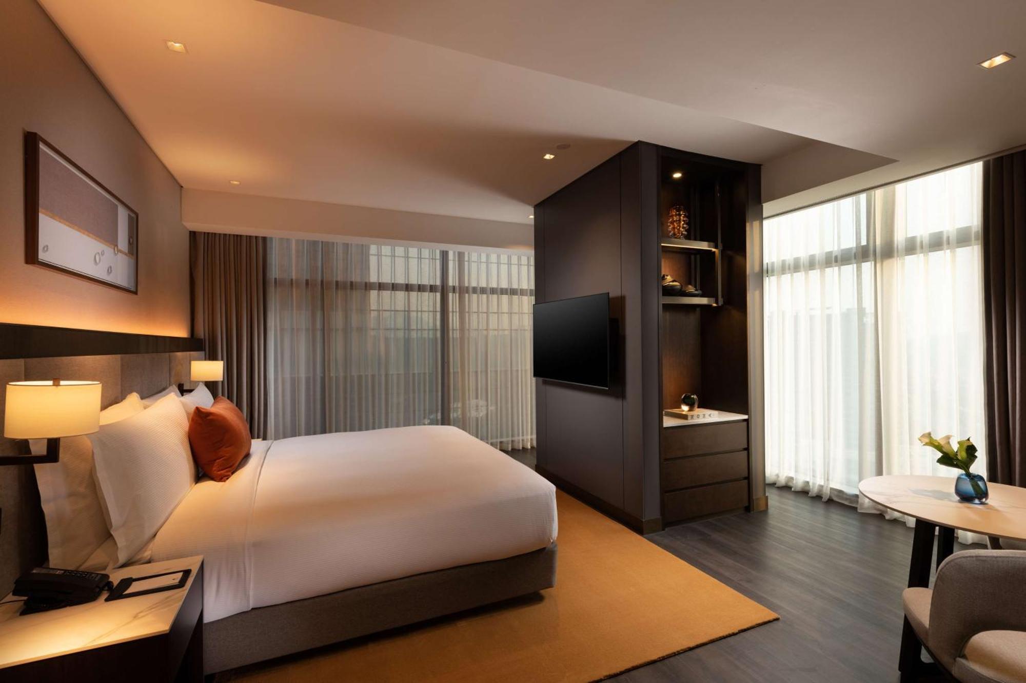 Отель Doubletree By Hilton Seoul Pangyo Соннам Экстерьер фото